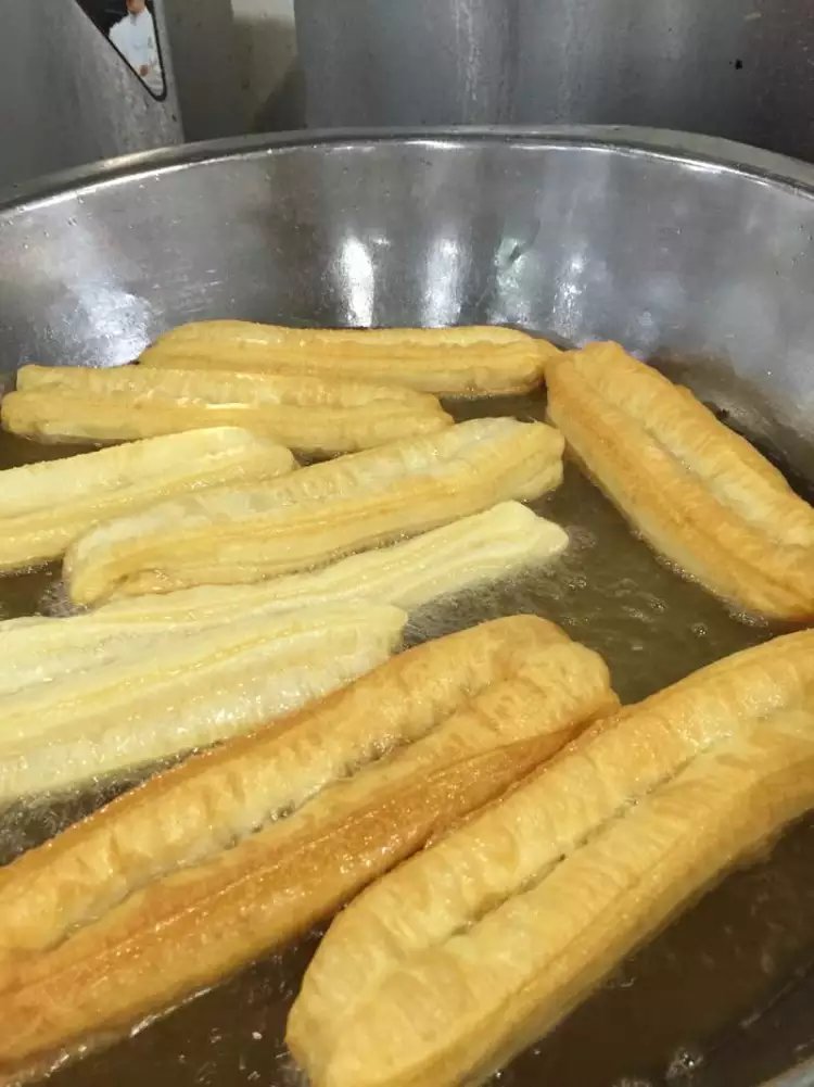 無礬油條培訓 香酥無礬油條技術培訓(圖1)